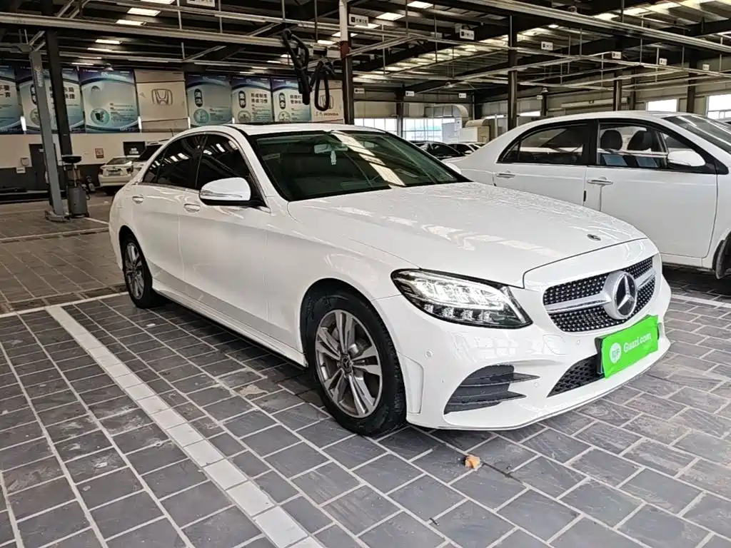 Mercedes-Benz C-Class 2019
