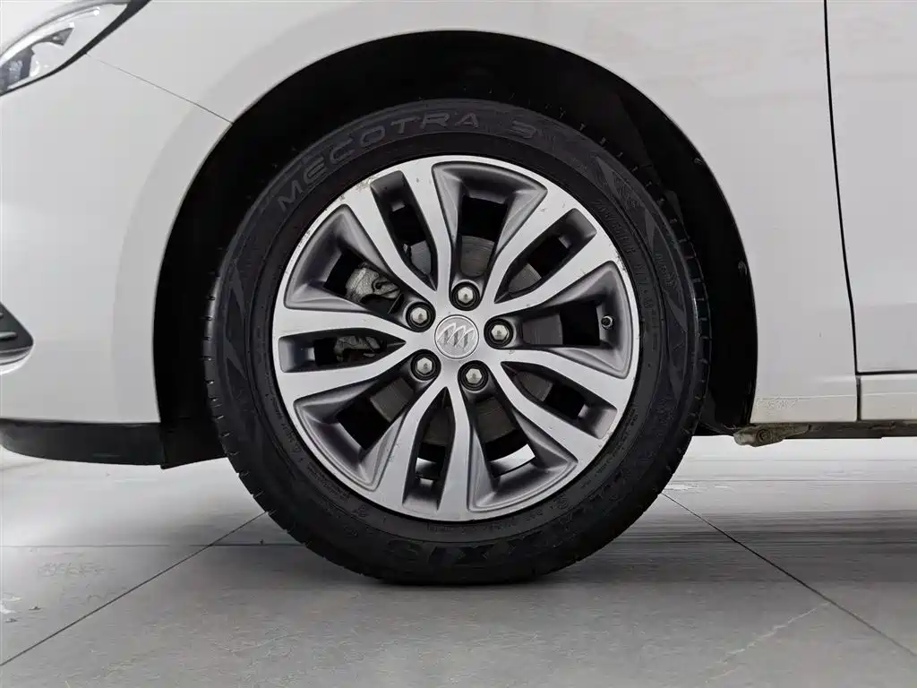 Buick Excelle 2021 — фото 17