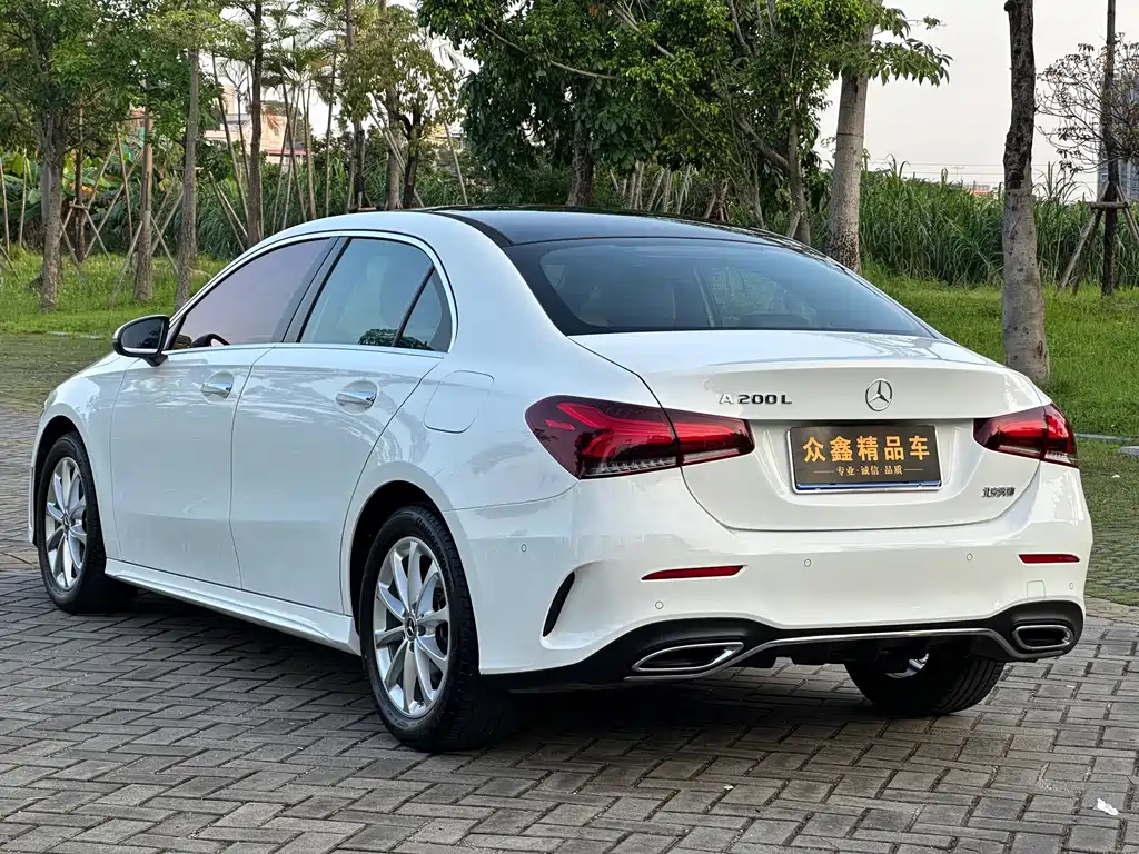 Mercedes-Benz A-Class 2021 — фото 15