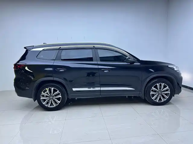 Chery Tiggo 8 2021 — фото 4