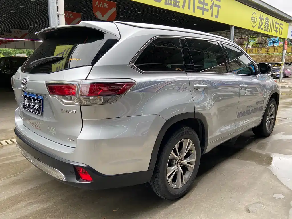 Toyota Highlander 2017 — фото 13