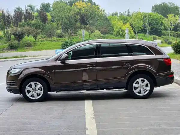 Audi Q7 2012