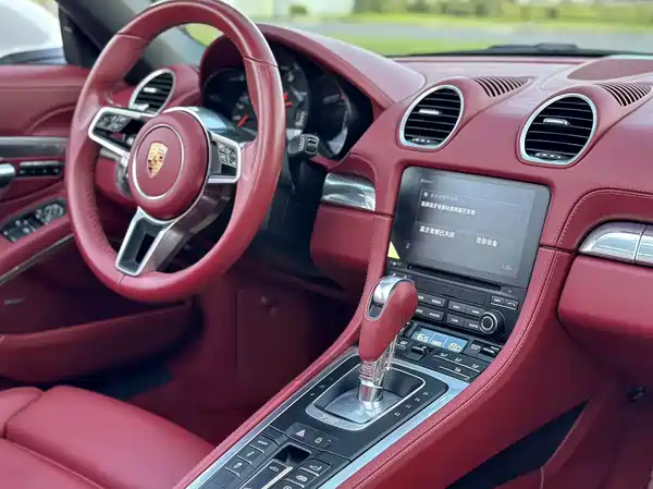 Porsche 718 2022