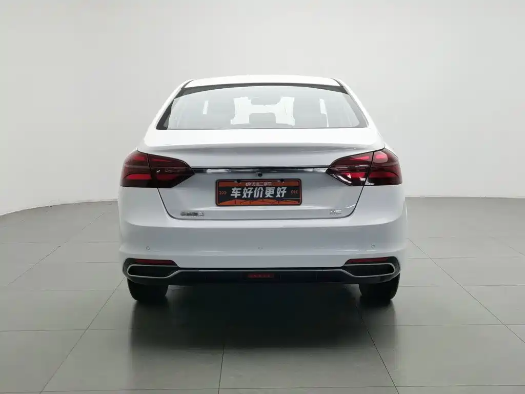 Geely Emgrand 2019