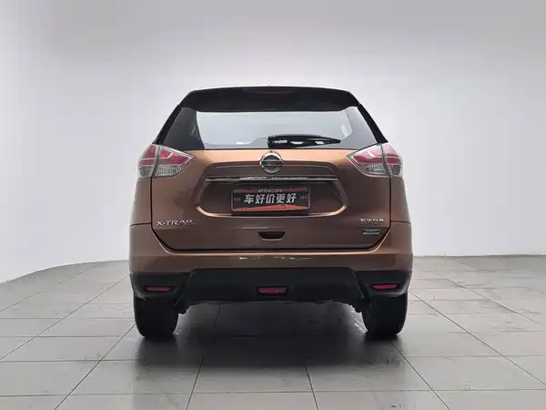 Nissan X-Trail 2015