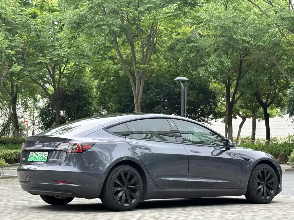 Tesla Model 3 2023 — фото 5