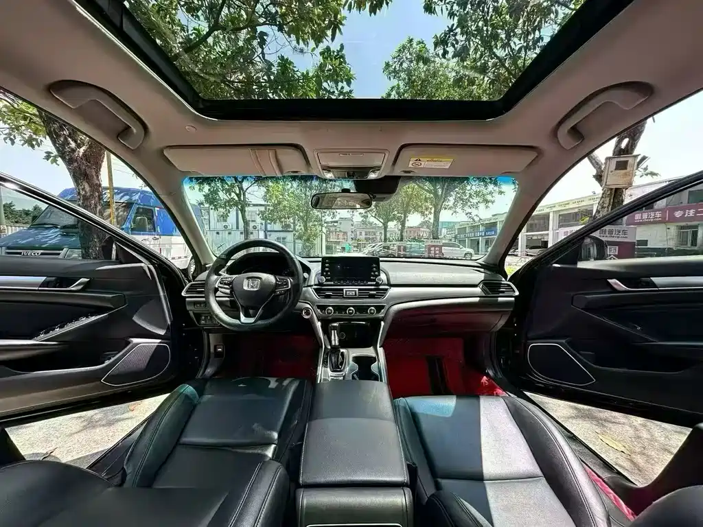 Honda Accord 2019 — фото 4