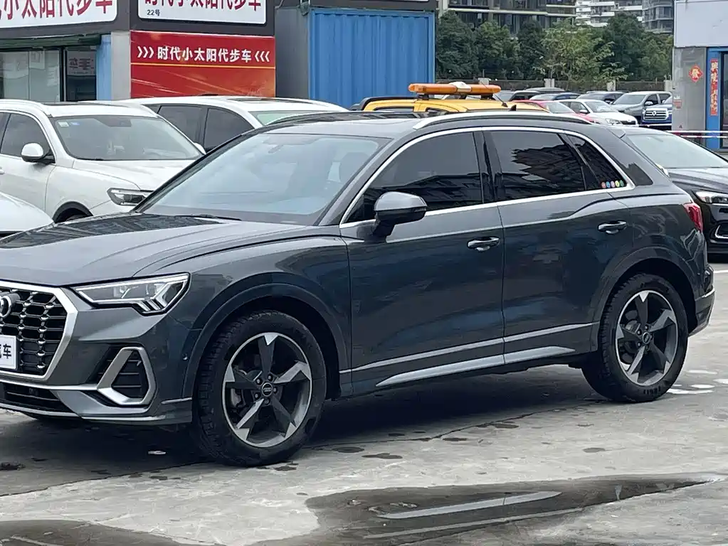 Audi Q3 2023 — фото 2
