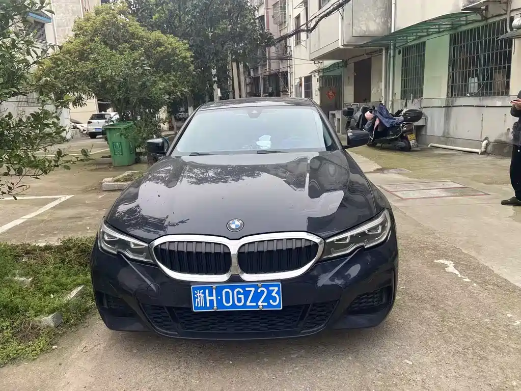 BMW 3 Series 2020 — фото 19