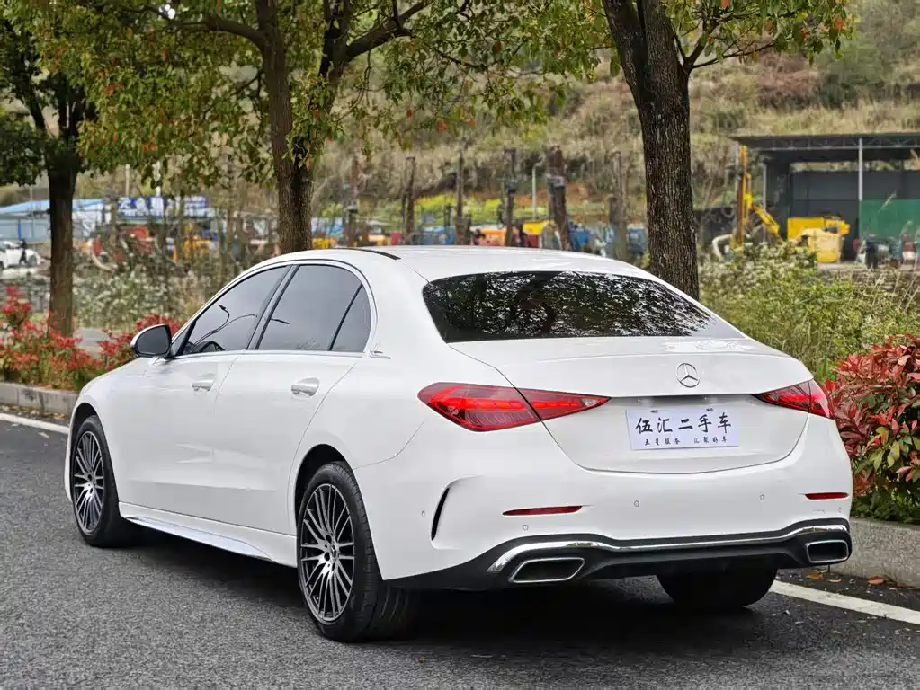 Mercedes-Benz C-Class 2023 — фото 11