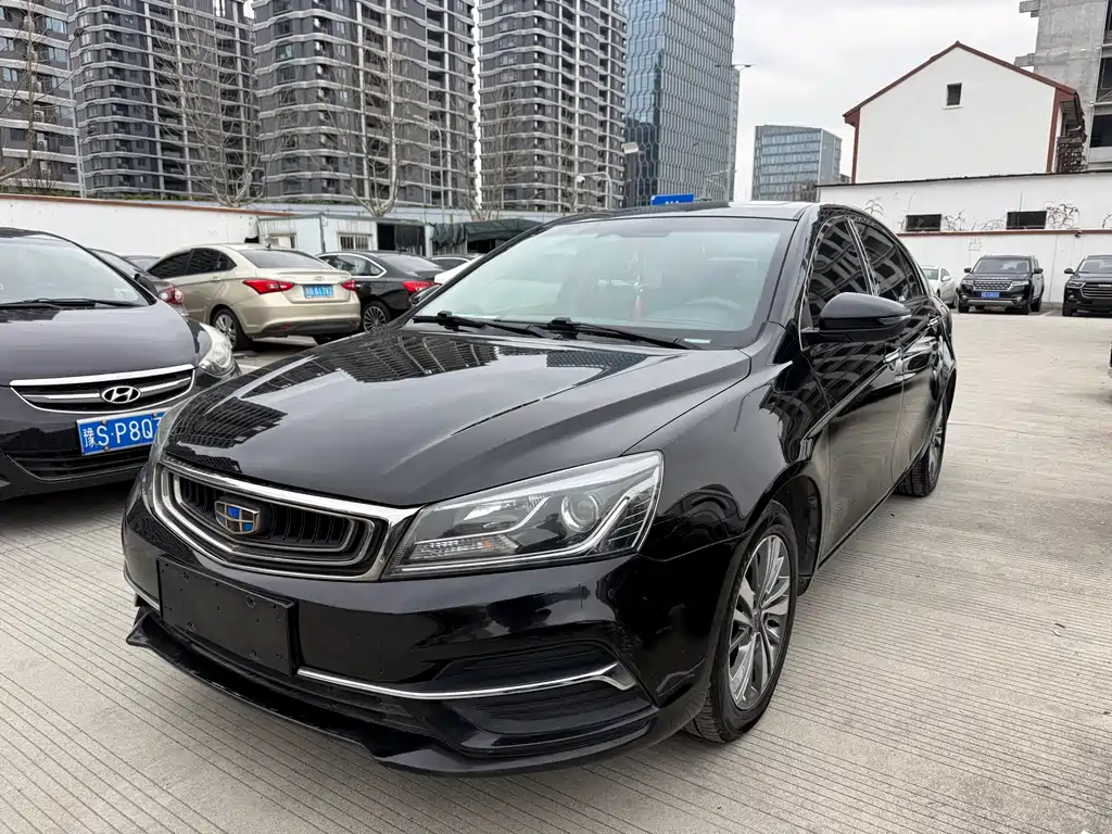 Geely Emgrand 2018 — фото 3