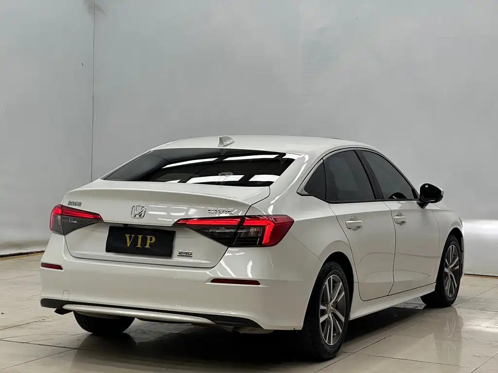 Honda Civic 2022 — фото 12
