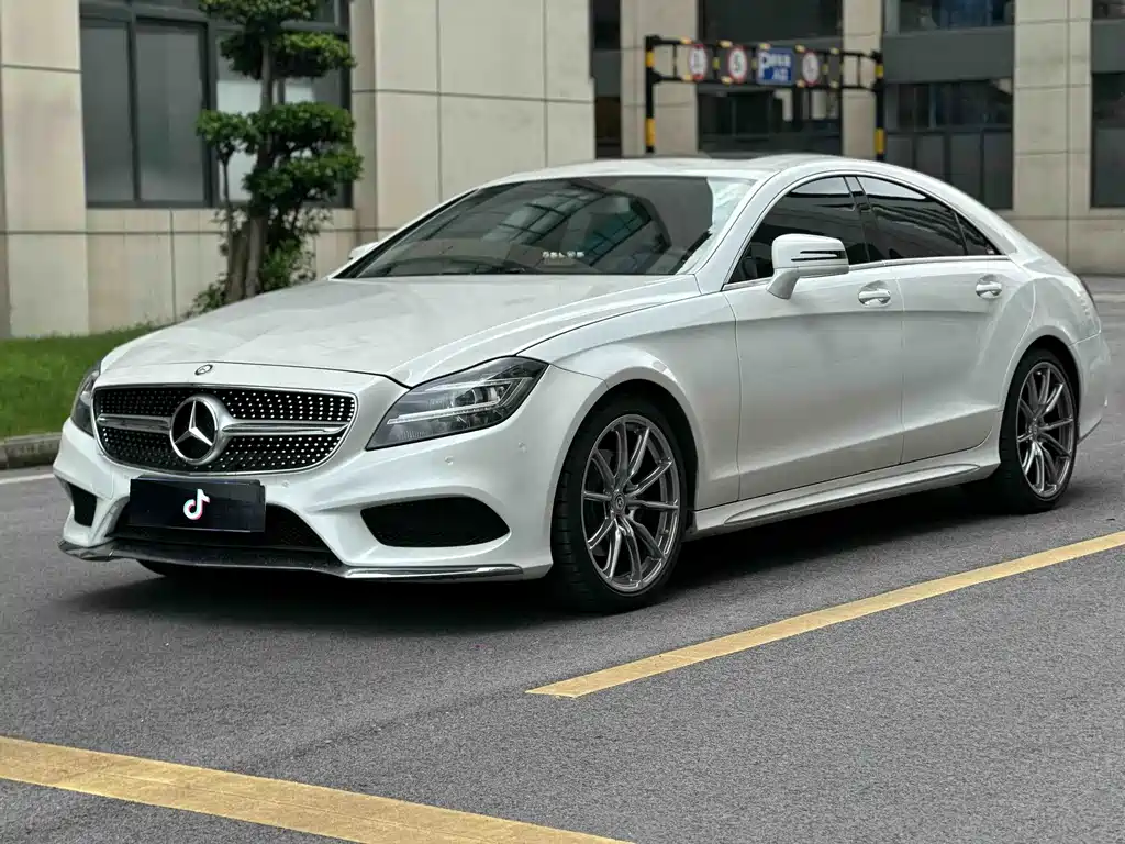 Mercedes-Benz CLS 2015