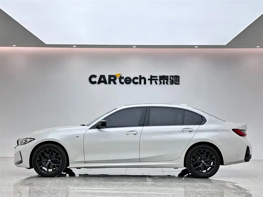 BMW 3 Series 2025 — фото 2