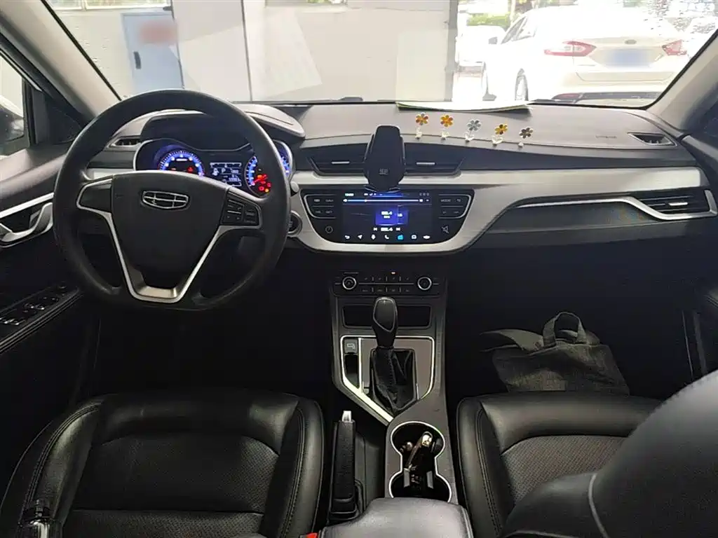 Geely Vision 2021 — фото 10