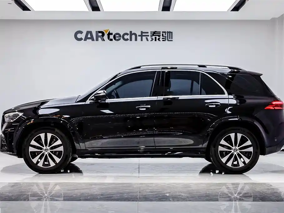 Mercedes-Benz GLE 2023 — фото 3