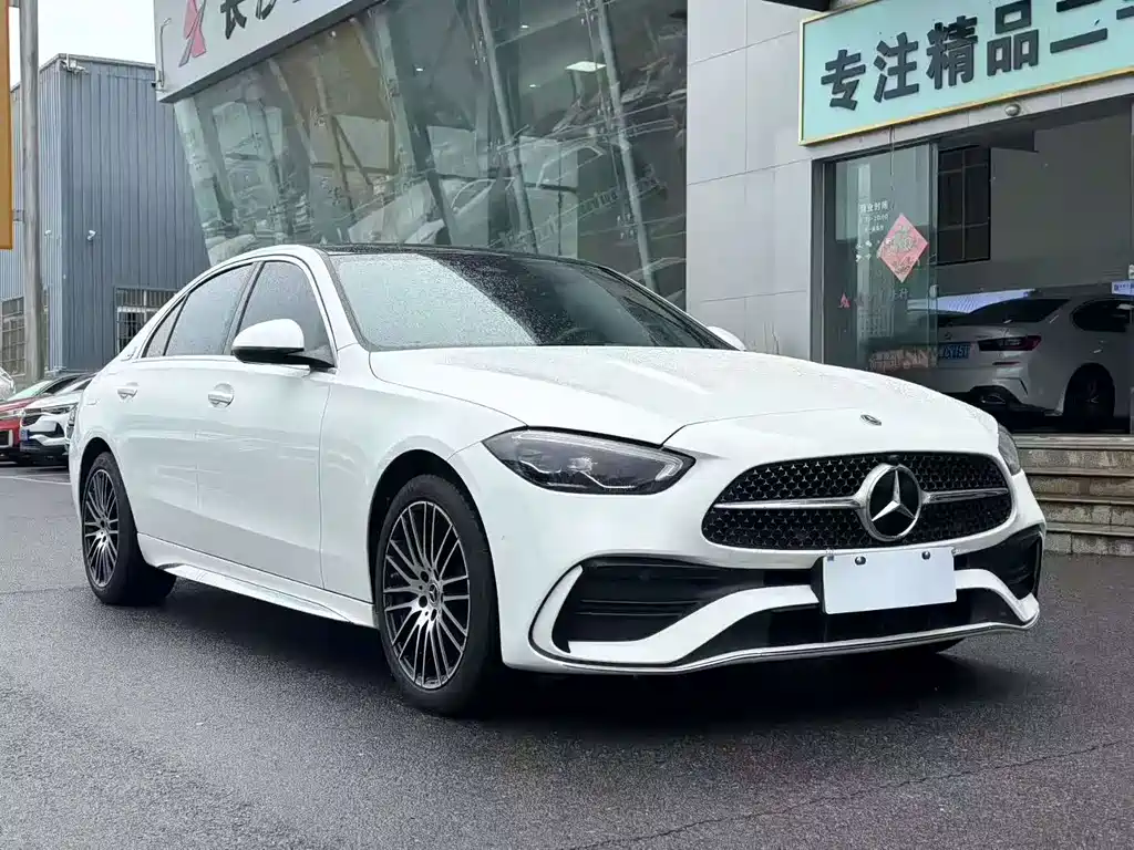 Mercedes-Benz C-Class 2022 — фото 3
