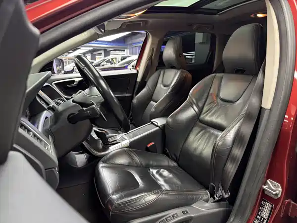 Volvo XC60 2014