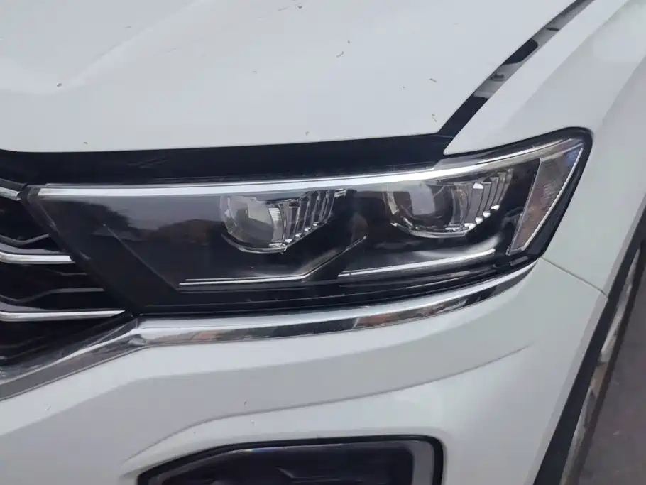Volkswagen T-Roc 2023