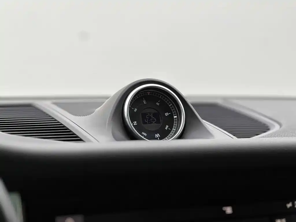 Porsche Macan 2019 — фото 7