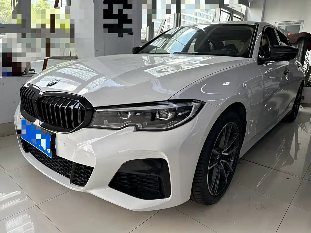 BMW 3 Series 2021 — фото 1