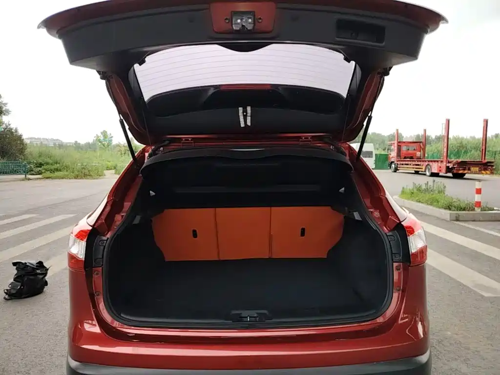 Nissan Qashqai 2016 — фото 19