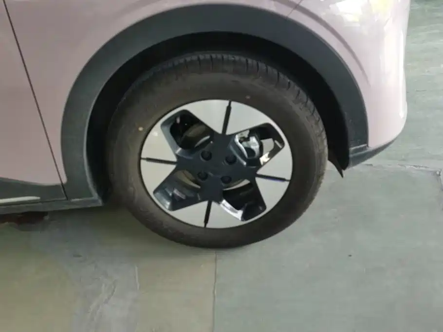 Geely Galaxy Starwish 2025