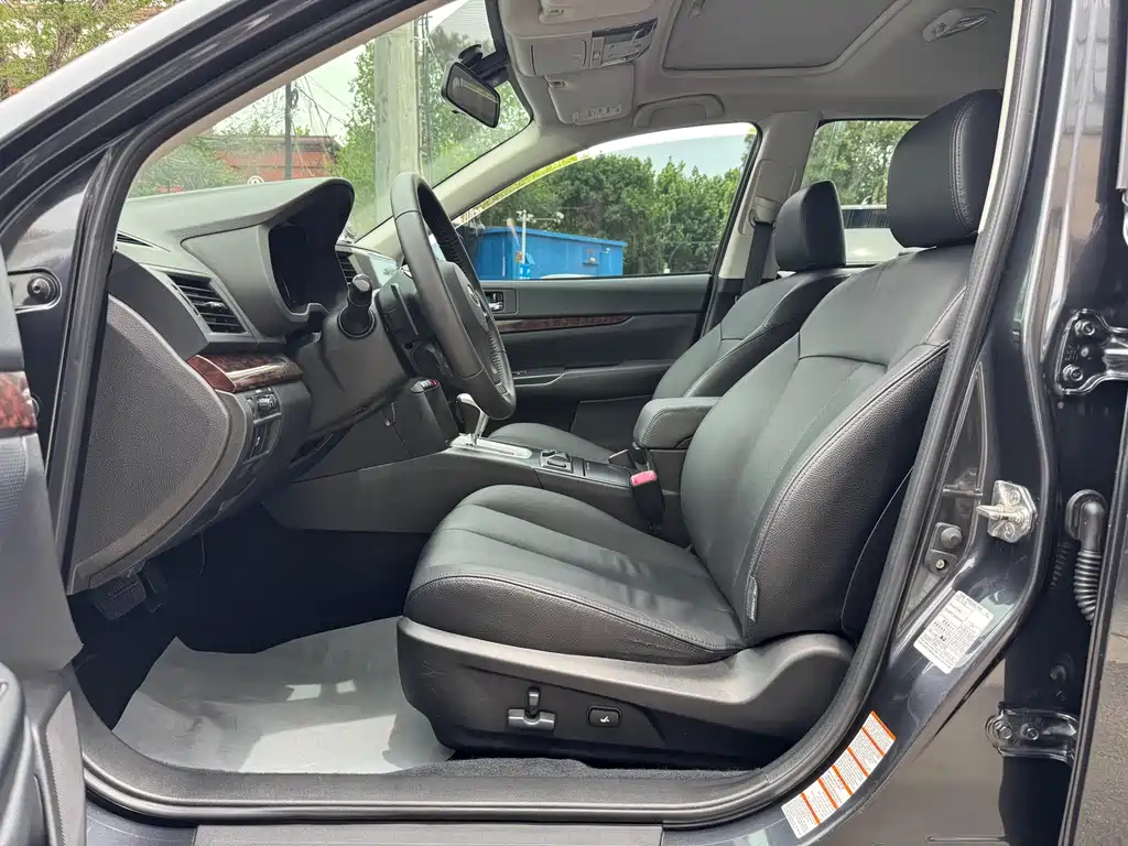 Subaru Outback 2013 — фото 14