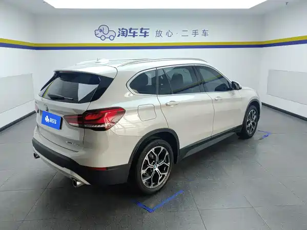 BMW X1 2021