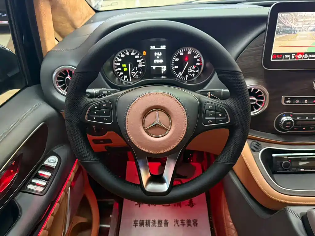 Mercedes-Benz Vito 2018 — фото 13