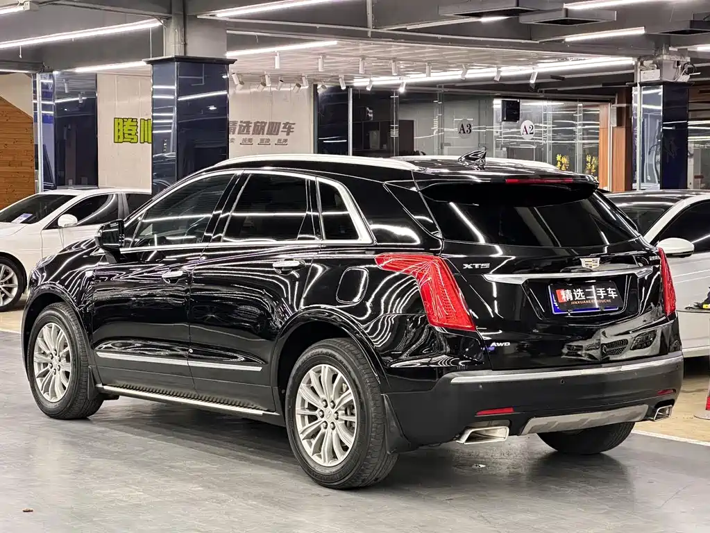Cadillac XT5 2018 — фото 4