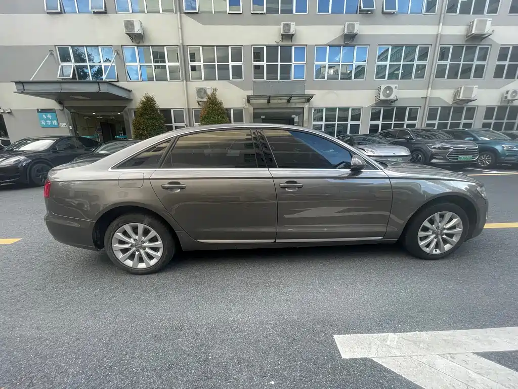 Audi A6L 2015