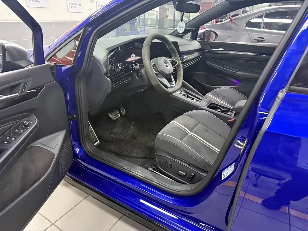 Volkswagen Golf 2022