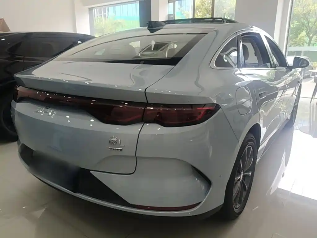 BYD Qin L 2025 — фото 7