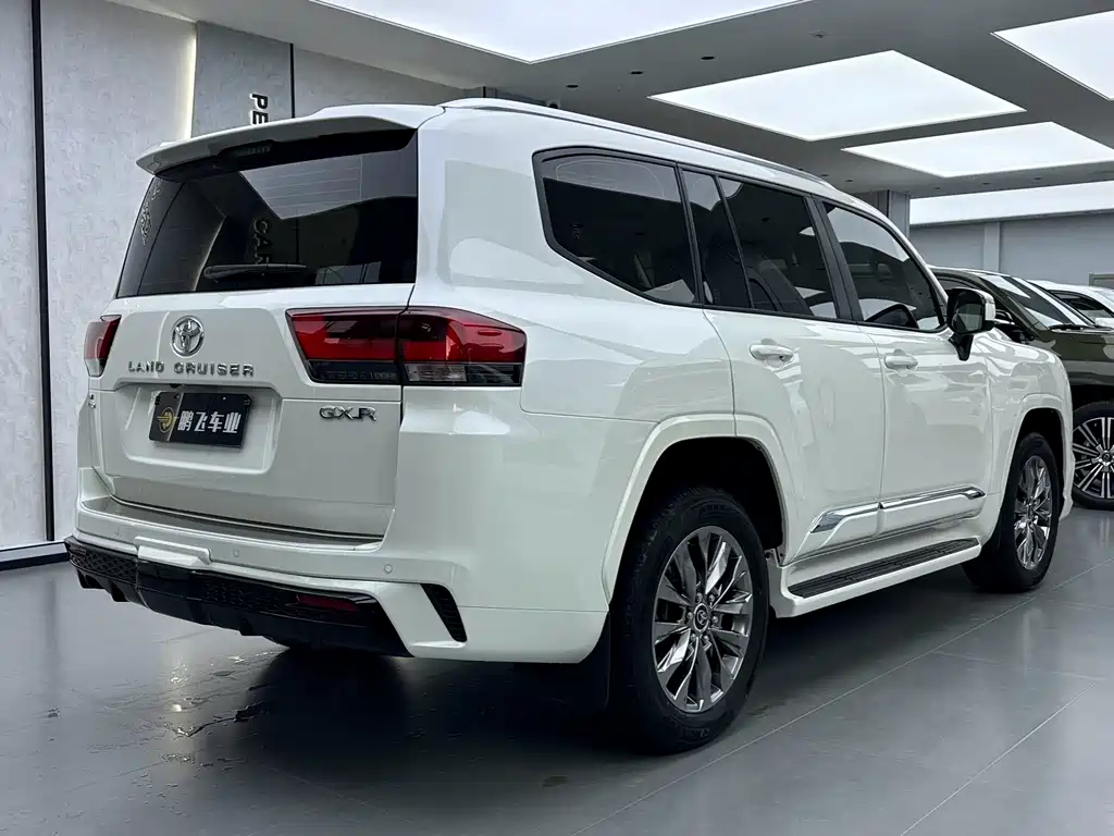 Toyota Land Cruiser 2025 — фото 24