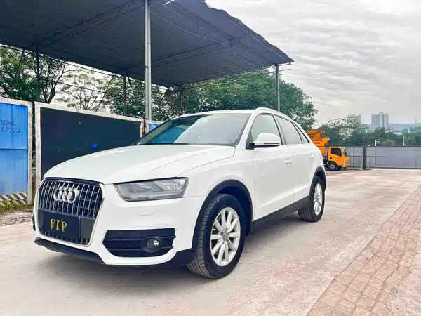 Audi Q3 2015