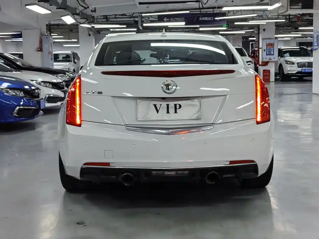 Cadillac ATS-L 2015 — фото 16