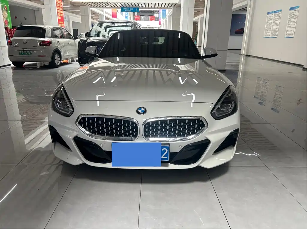 BMW Z4 2023 — фото 2