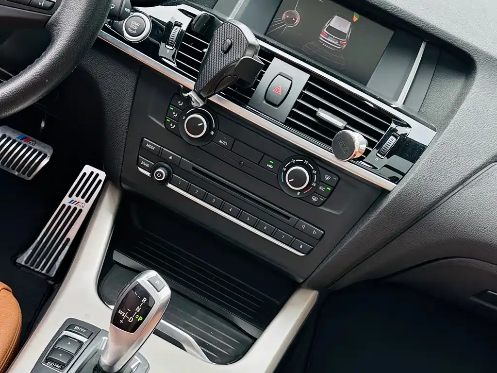 BMW X3 2015 — фото 16