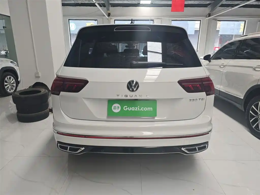 Volkswagen Tiguan L 2023 — фото 4