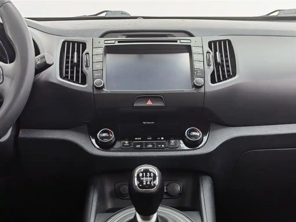 Kia Sportage 2013 — фото 12
