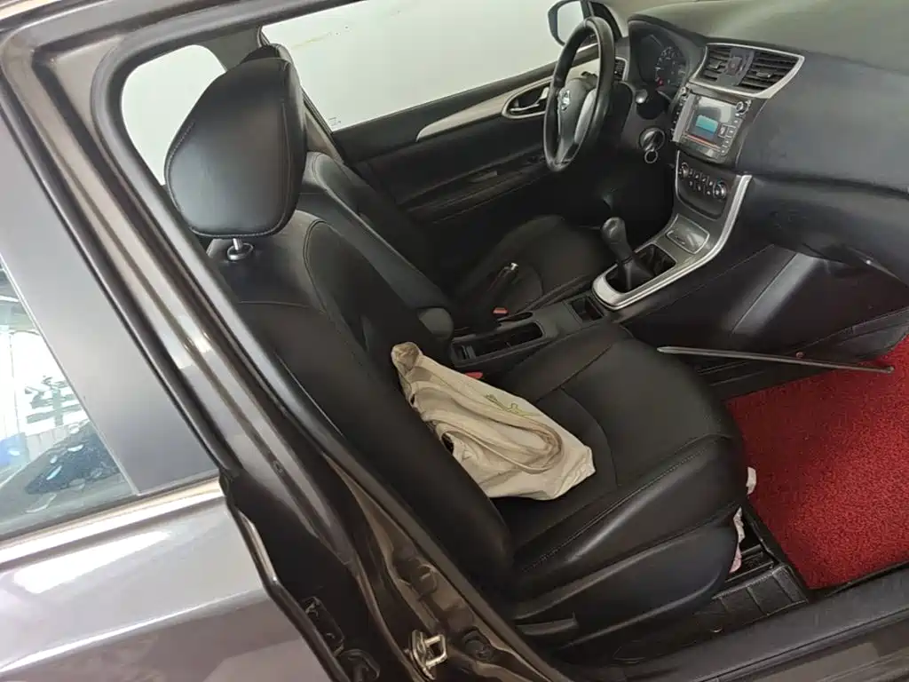 Nissan Sylphy 2015 — фото 25