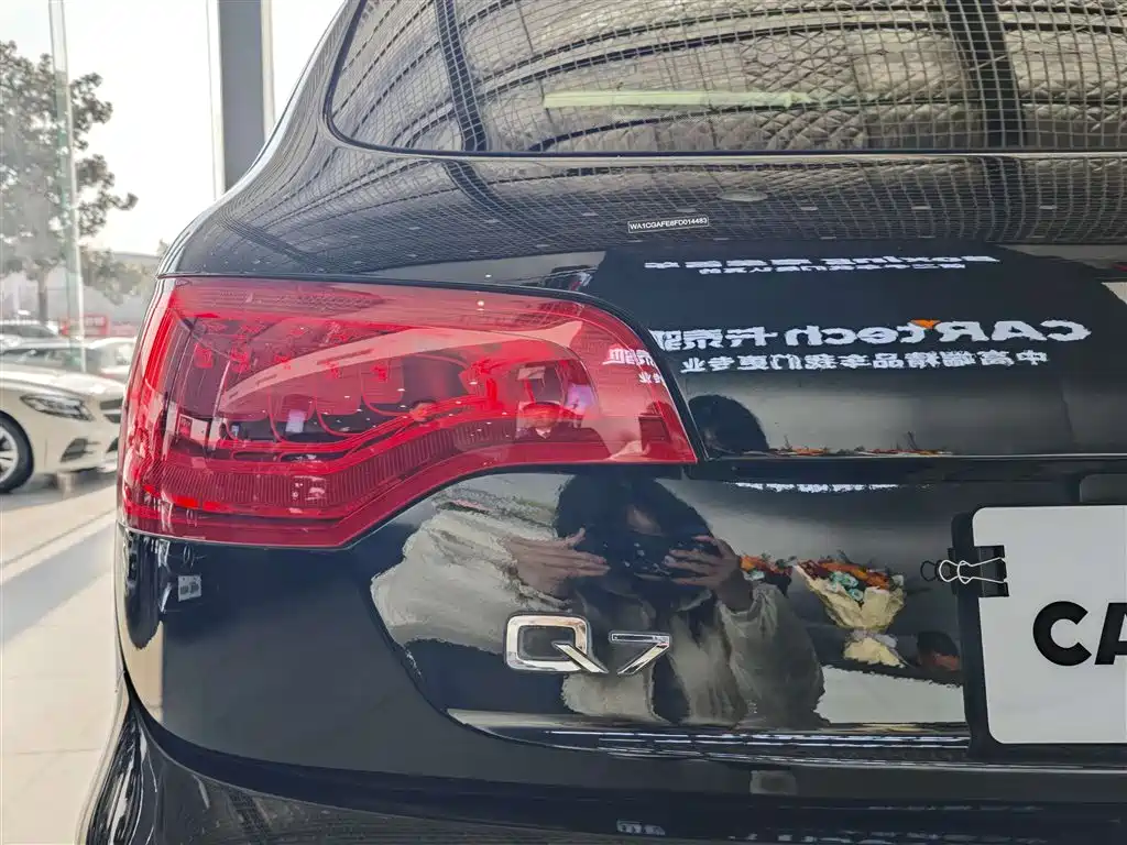 Audi Q7 2015 — фото 12