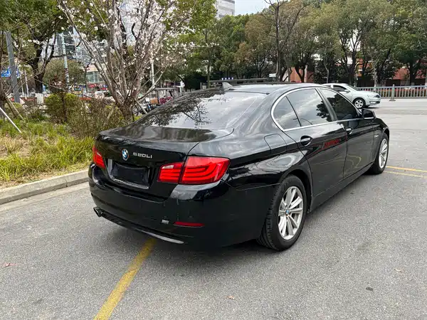 BMW 5 Series 2012