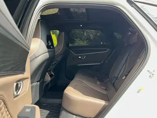 BYD Han 2023