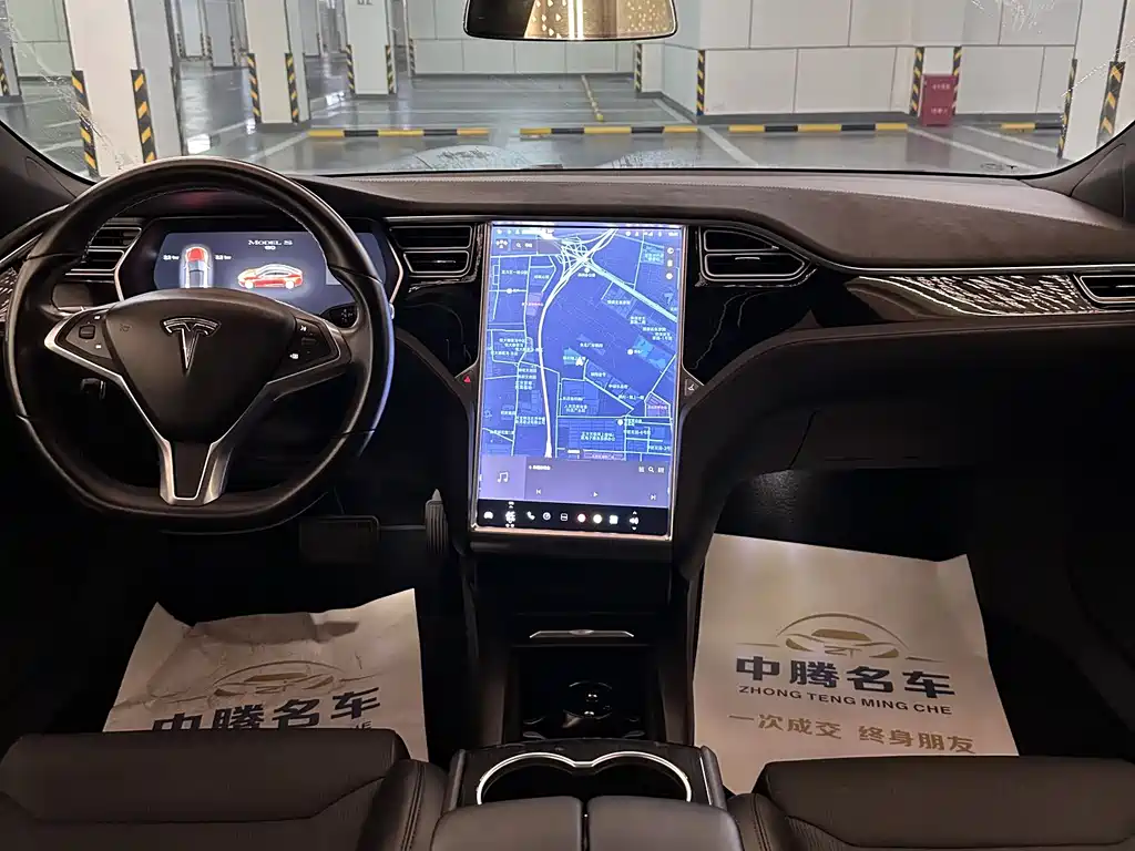 Tesla Model S 2017 — фото 12
