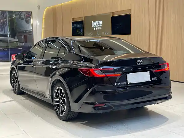 Toyota Camry 2024