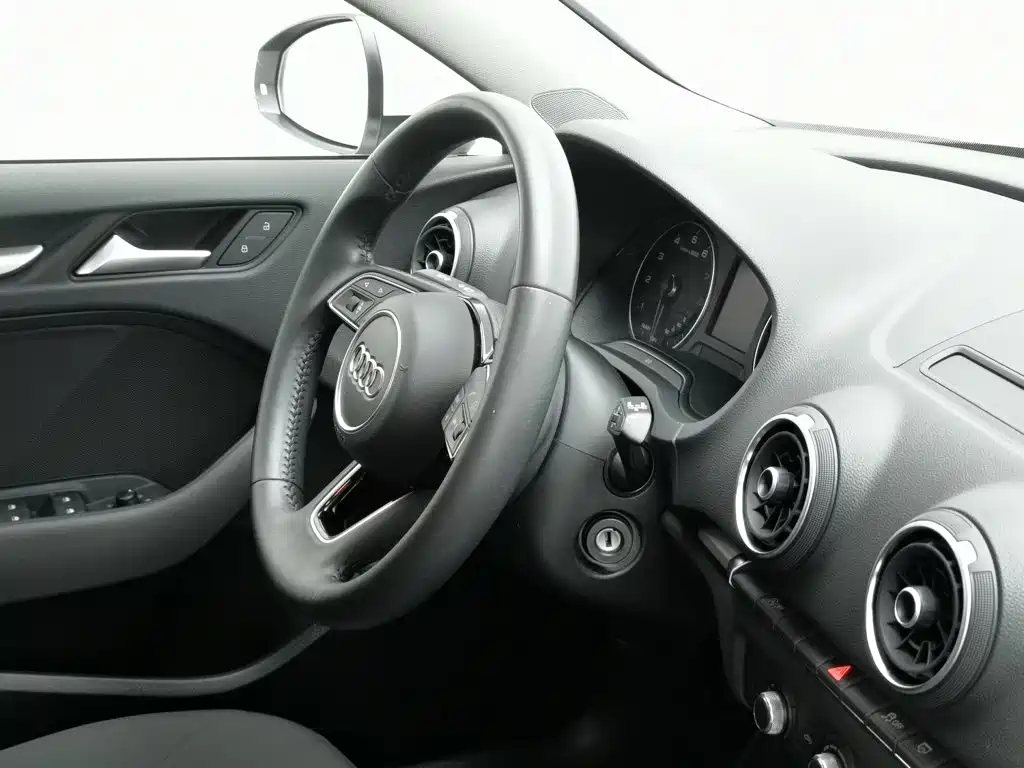 Audi A3 2020 — фото 22