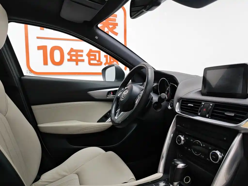 Mazda CX-4 2016 — фото 22
