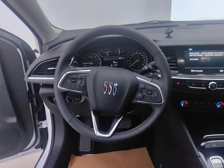 Buick Regal 2025 — фото 15